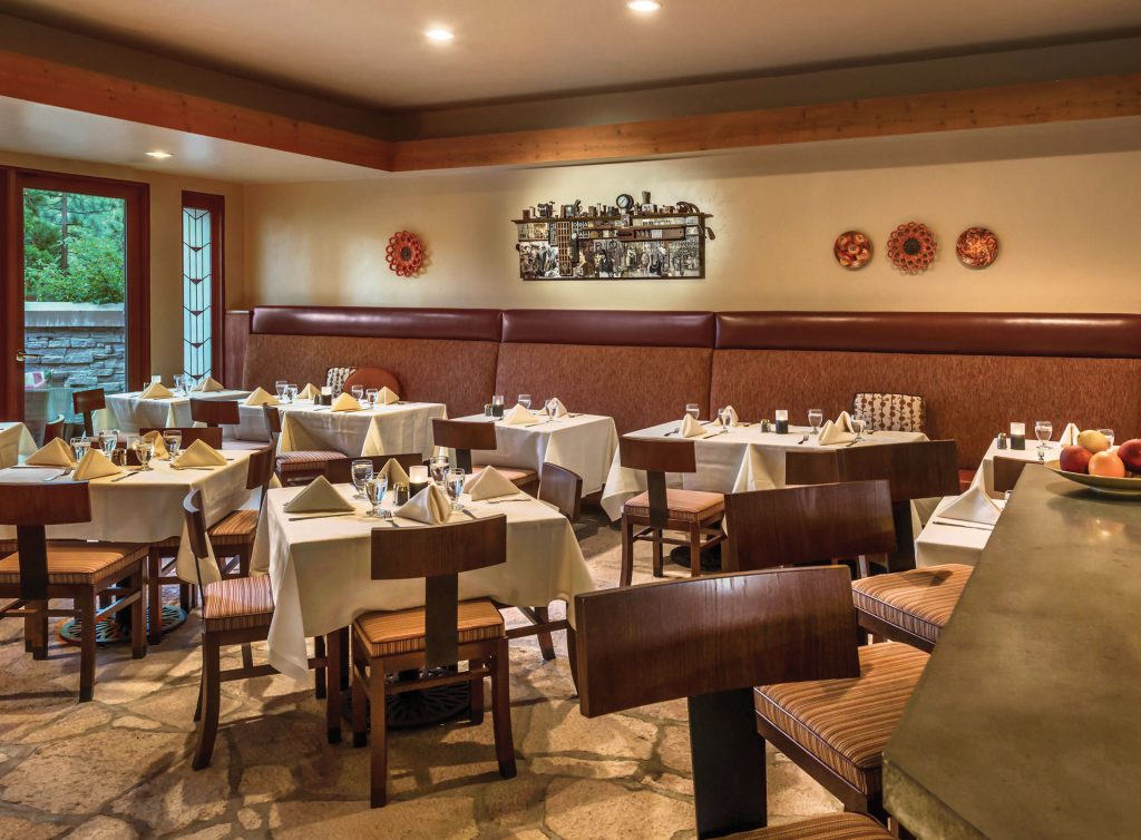 Nakoma Golf Resort Dining