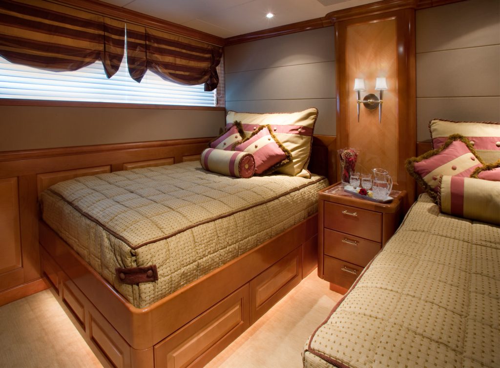 Party Girl Motor Yacht Bed2