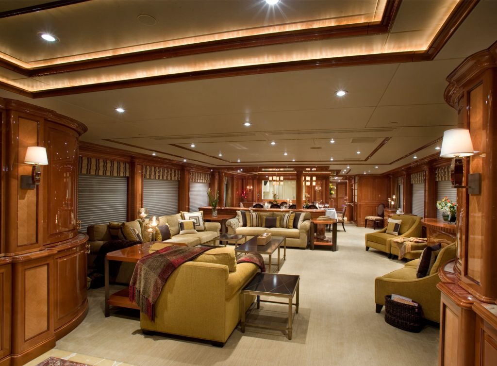 Party Girl Motor Yacht Salon